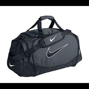 Nike Gym Bag - Brasilia 5 Medium Duffel/Gym Bag
